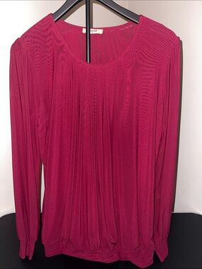 Magenta Pleated Long Sleeve Blouse